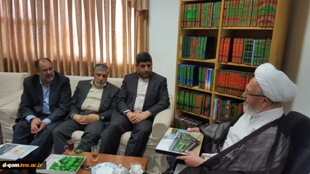 رییس دانشگاه فنی و حرفه ای در سفر به قم با علما و مراجع عظام تقلید این شهر دیدار و گفتگو کرد 6