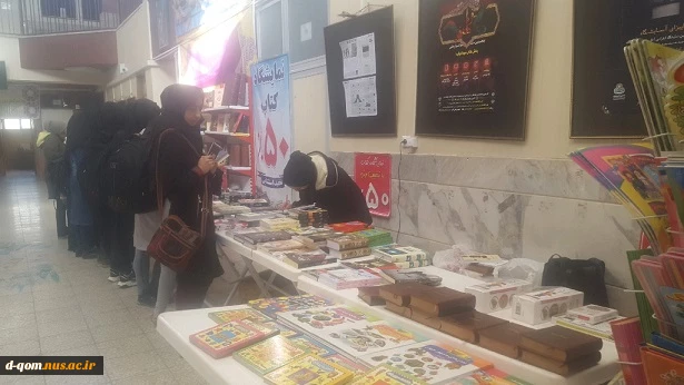 برگزاری نمایشگاه کتاب درآموزشکده به مناسبت هفته کتاب وکتابخوانی