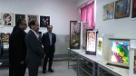 بازدید معاون هماهنگی امور زائرین استاندار قم از محصولات هنری دانشجویان آموزشکده فنی و حرفه ای. 3
